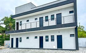 Incrivel flat a beira mar na Praia de Guaratuba SP
